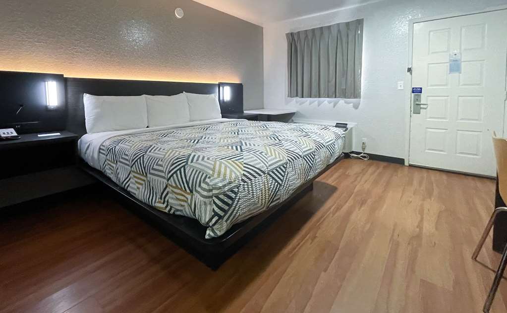Motel 6 Atlanta TX - photo 9