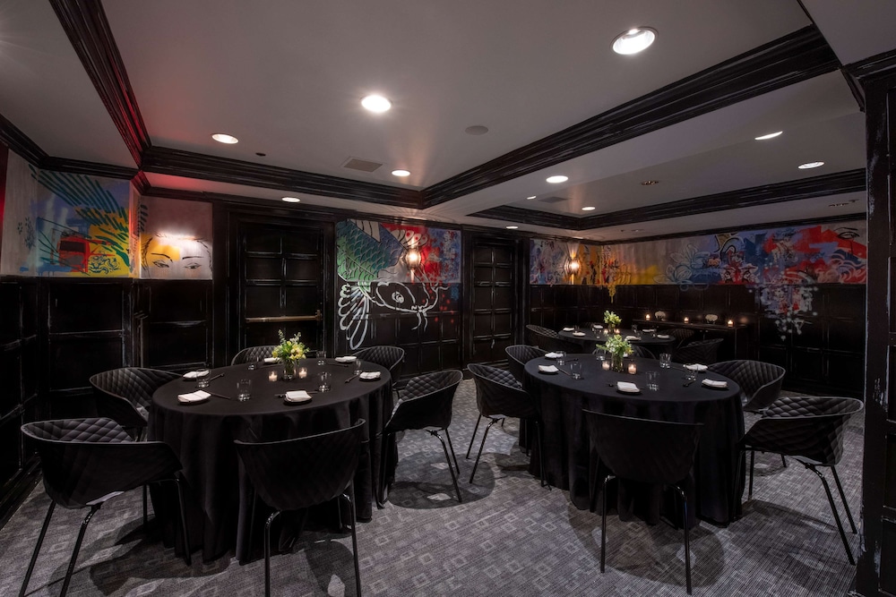 The Eliot Hotel - photo 40