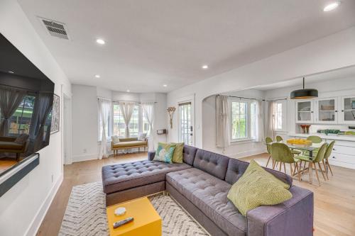 7 Mi to DTLA Family Home with Furnished Deck — 4-Star Luxury Hotel in Los Angeles, United States