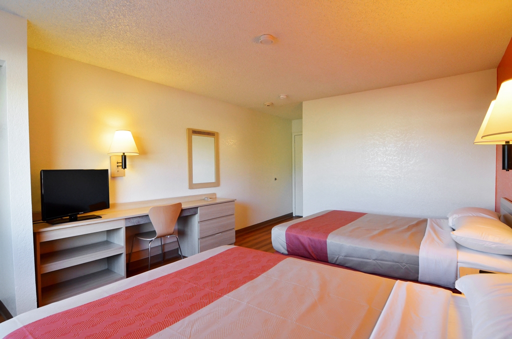 Motel 6 North Palm Springs CA North - photo 17