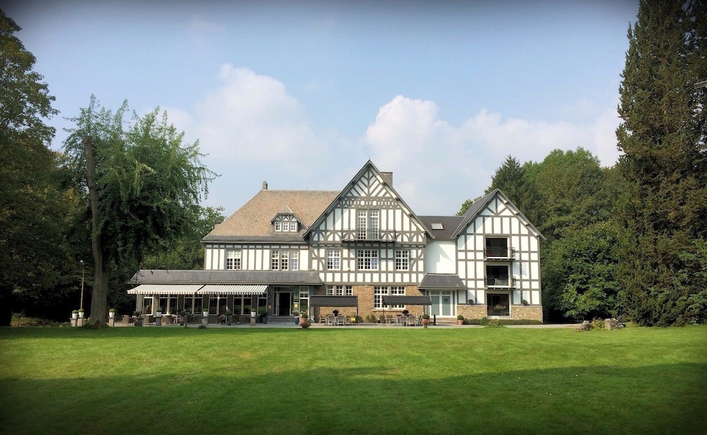 Hotel Lafarques — hotel in Pepinster