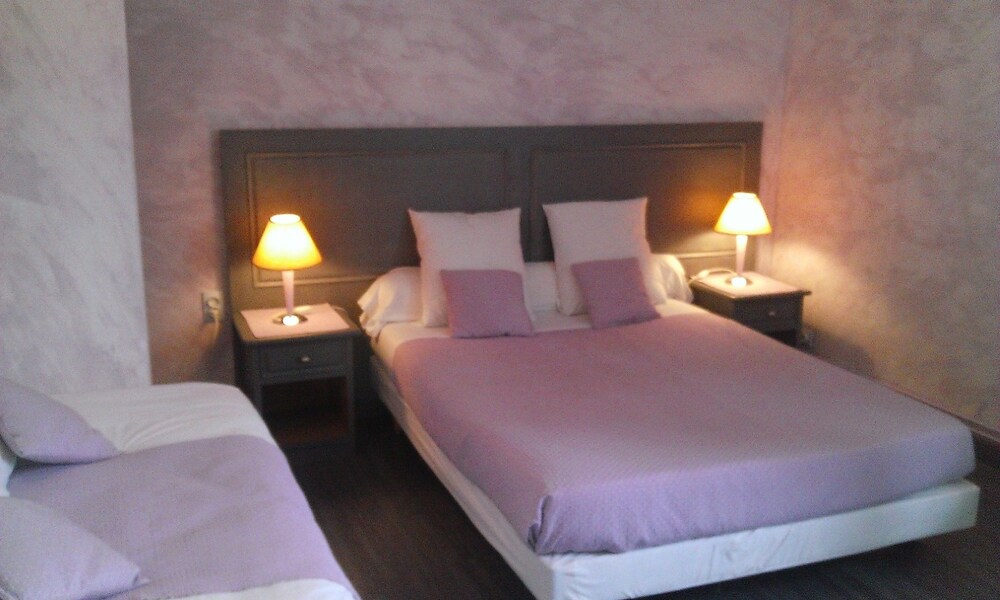 Le Saint Pierre - carbon neutral hotel in Perigueux