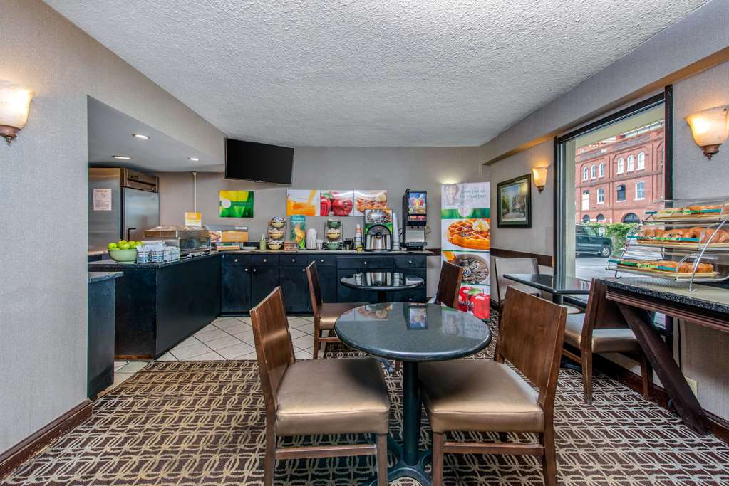 Quality Inn Savannah Historic District - photo 24