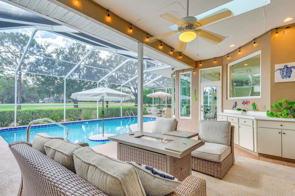 Private Pool & Golf Course Views: Pet friendly Gem in Hernando, United States