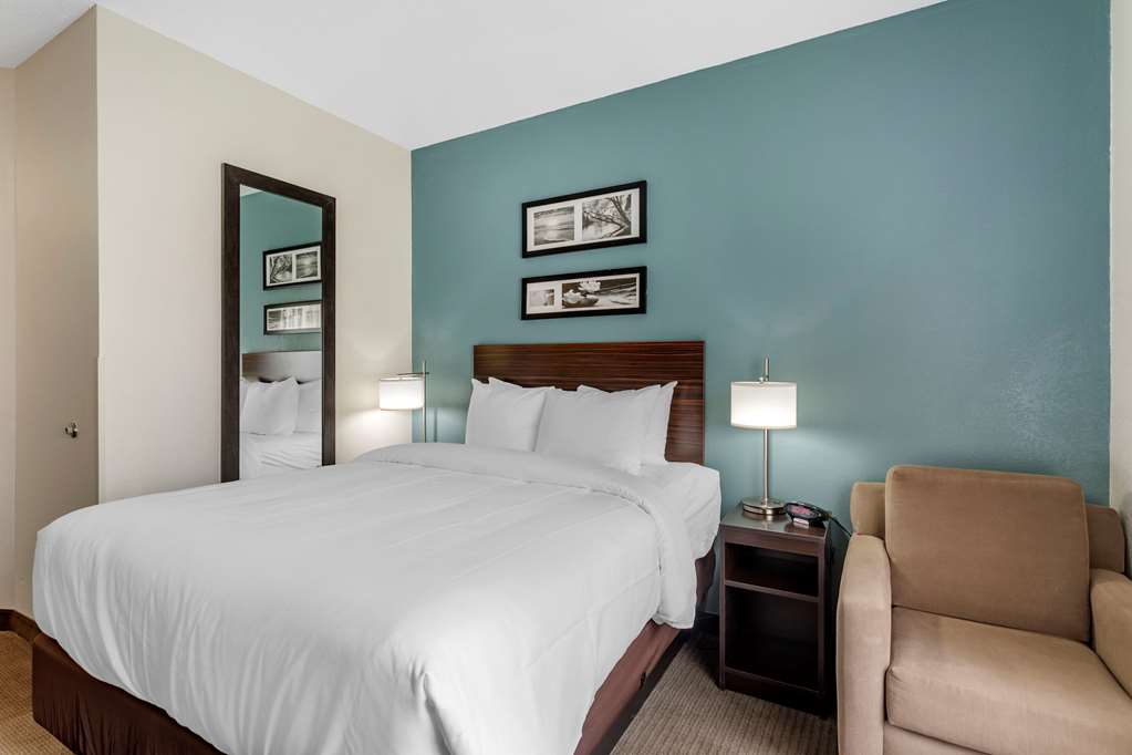 Sleep Inn & Suites Lebanon Nashville Area - photo 10