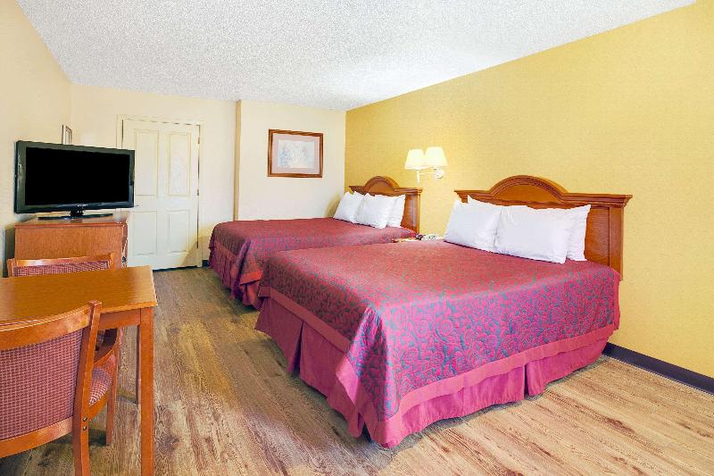 Days Inn by Wyndham Boerne - photo 6