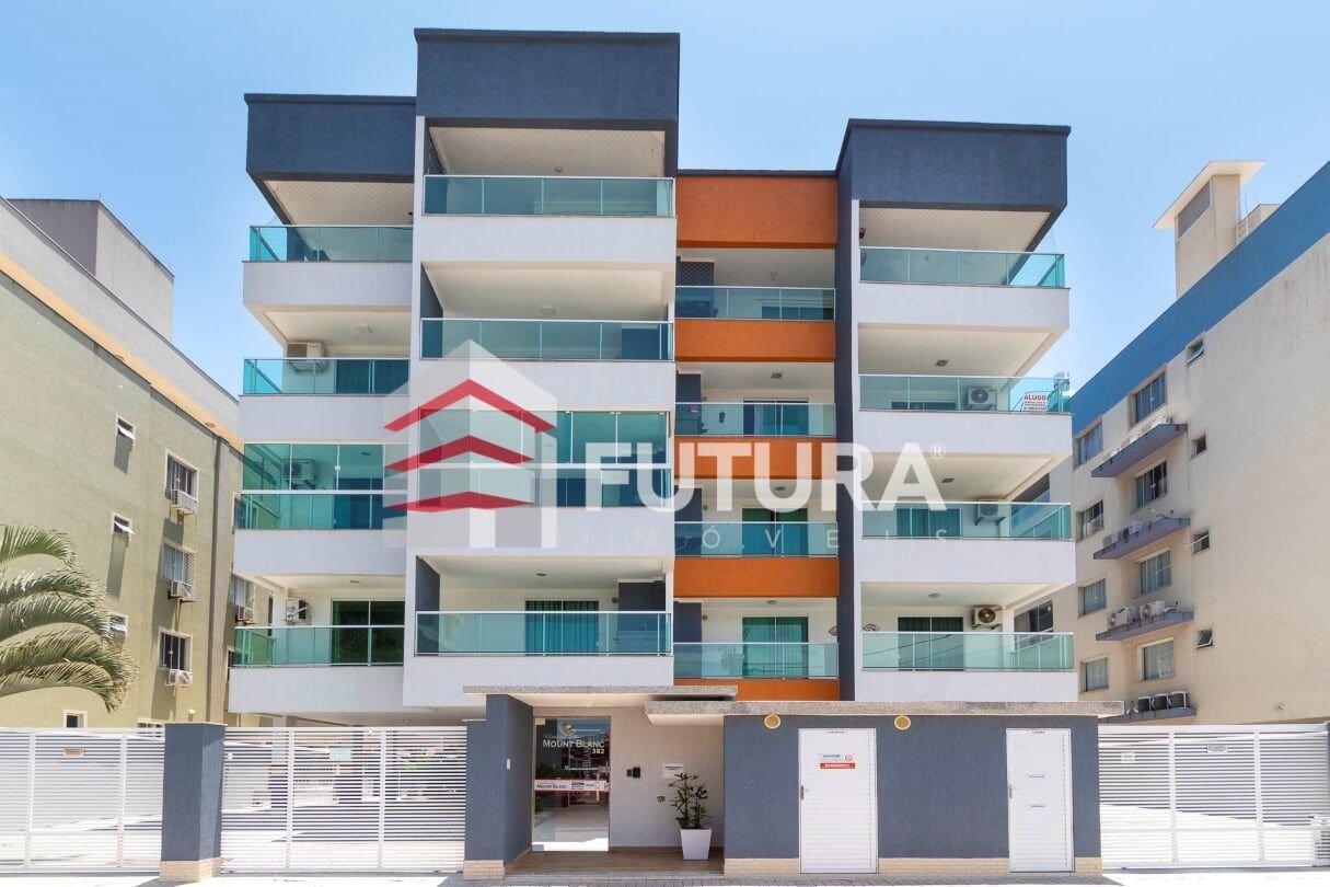 Lindo Apartamento de 02 Quartos La043e