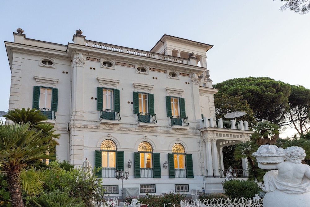 Hotel Villa Maria Teresa - carbon neutral hotel in Formia