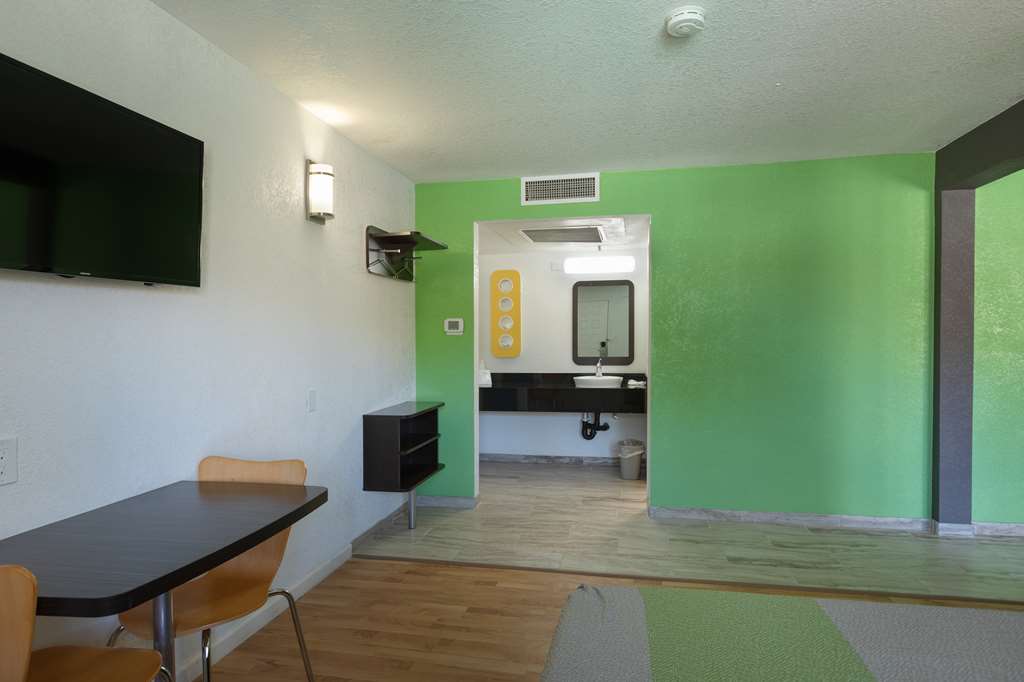 Studio 6 Barstow CA - photo 15