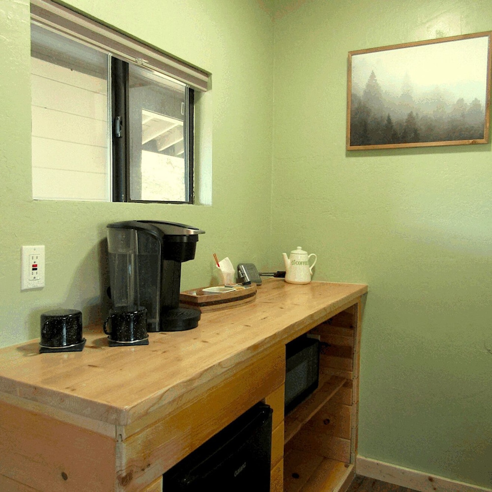 Rusty Buck Inn - photo 46