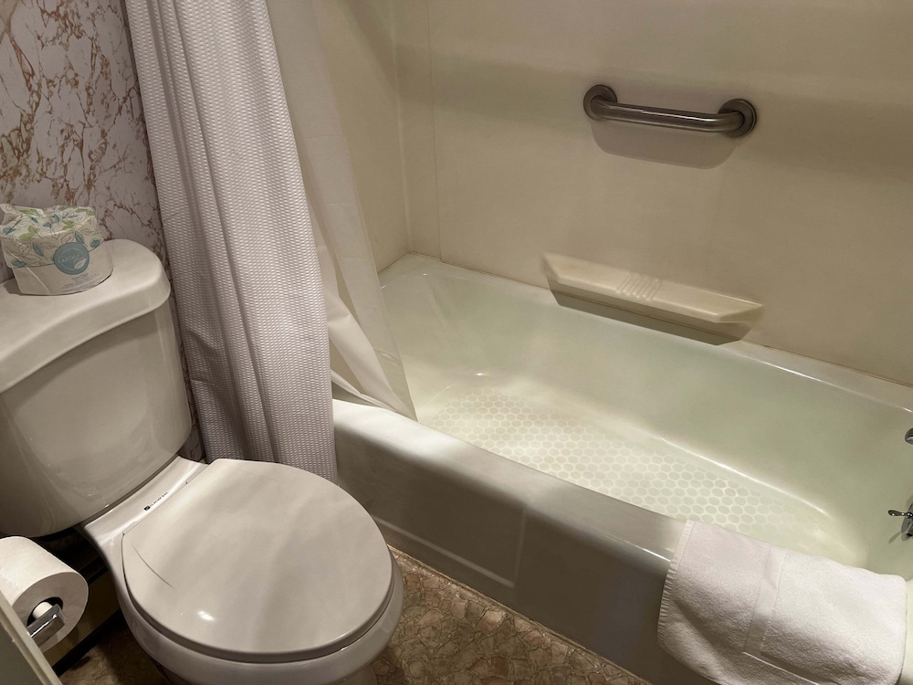 The Wayside Inn - photo 46