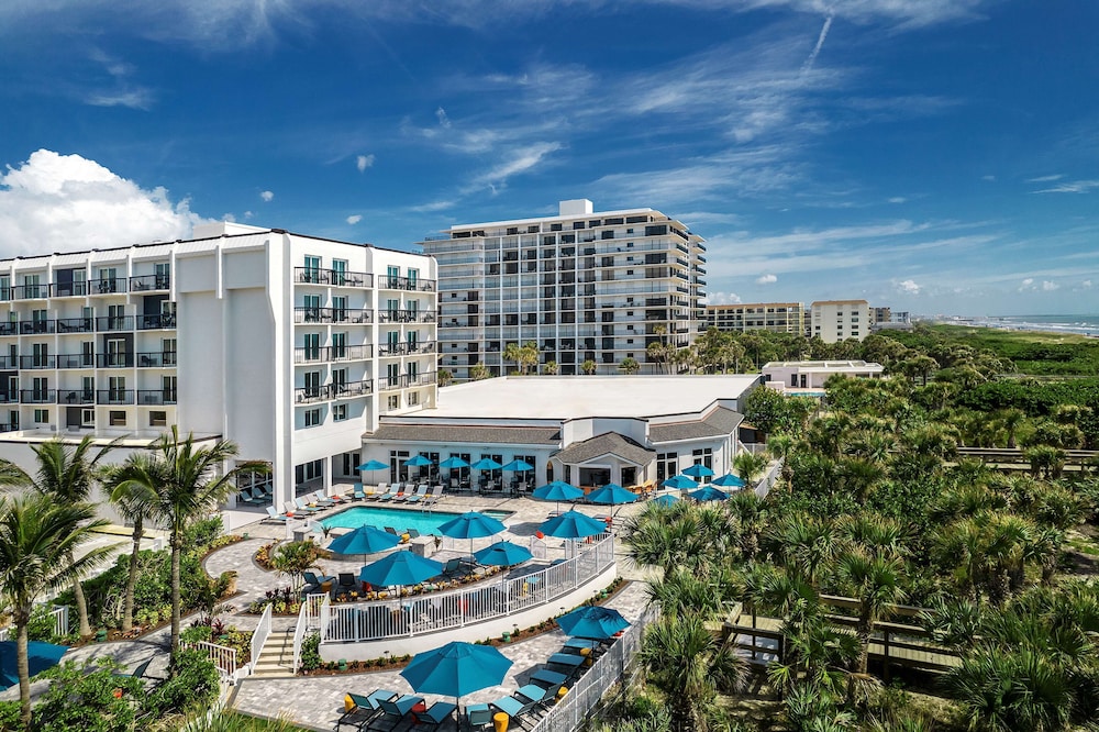 Hilton Garden Inn Cocoa Beach Oceanfront - featured photo