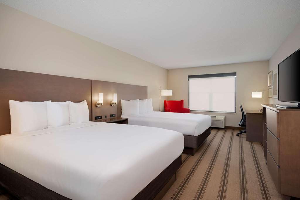 Country Inn & Suites by Radisson Albertville near Outlet Mall - photo 5