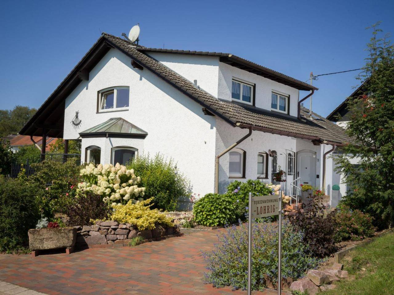 Ferienwohnung Lohrig — 4-Star Luxury Hotel in Weiskirchen, Germany