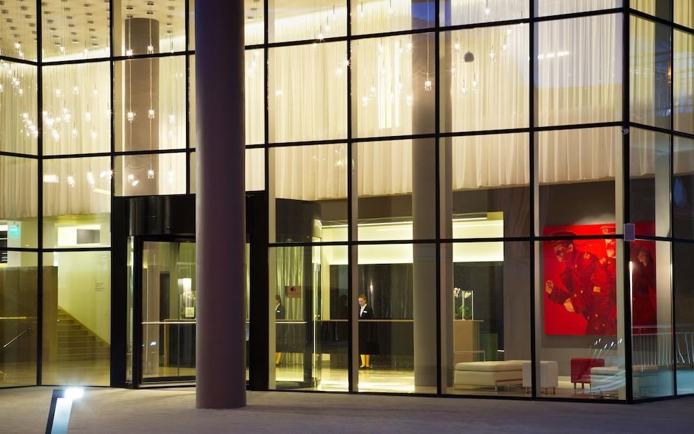 Four Elements Ekaterinburg — 4-Star Luxury Hotel in Yekaterinburg, Russia