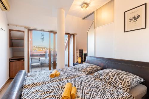Royal City Vista Apartment FREE Parking — 4-Star Luxury Hotel in Bratislava, Slovakia