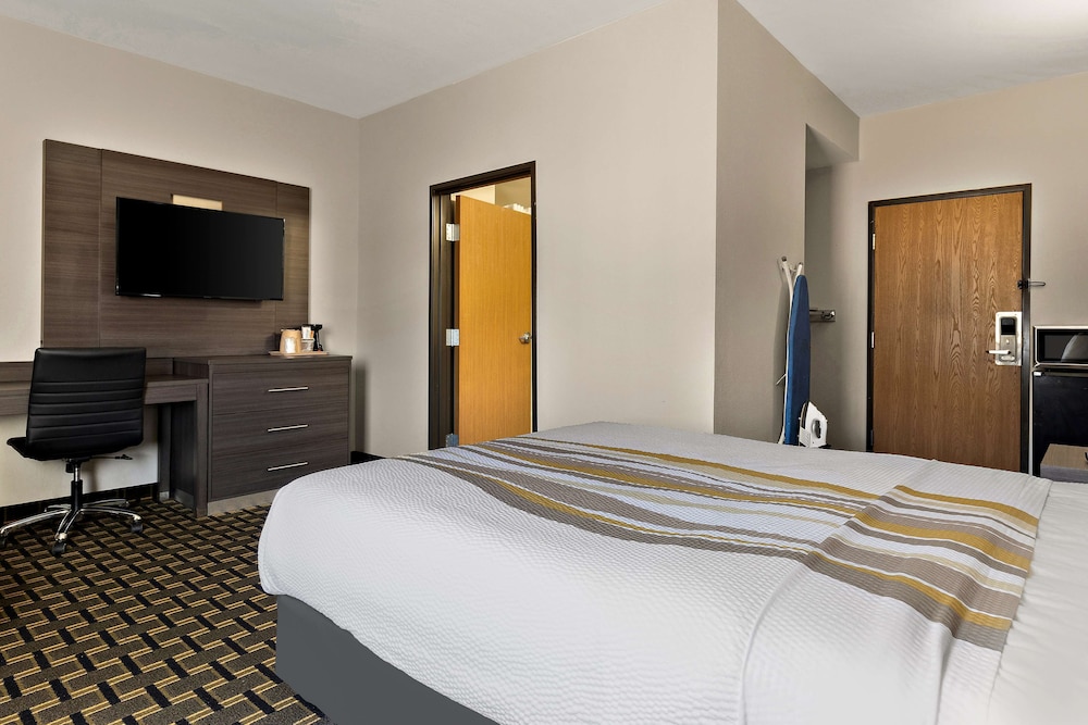 SureStay Plus Hotel by Best Western Tulsa East - photo 16