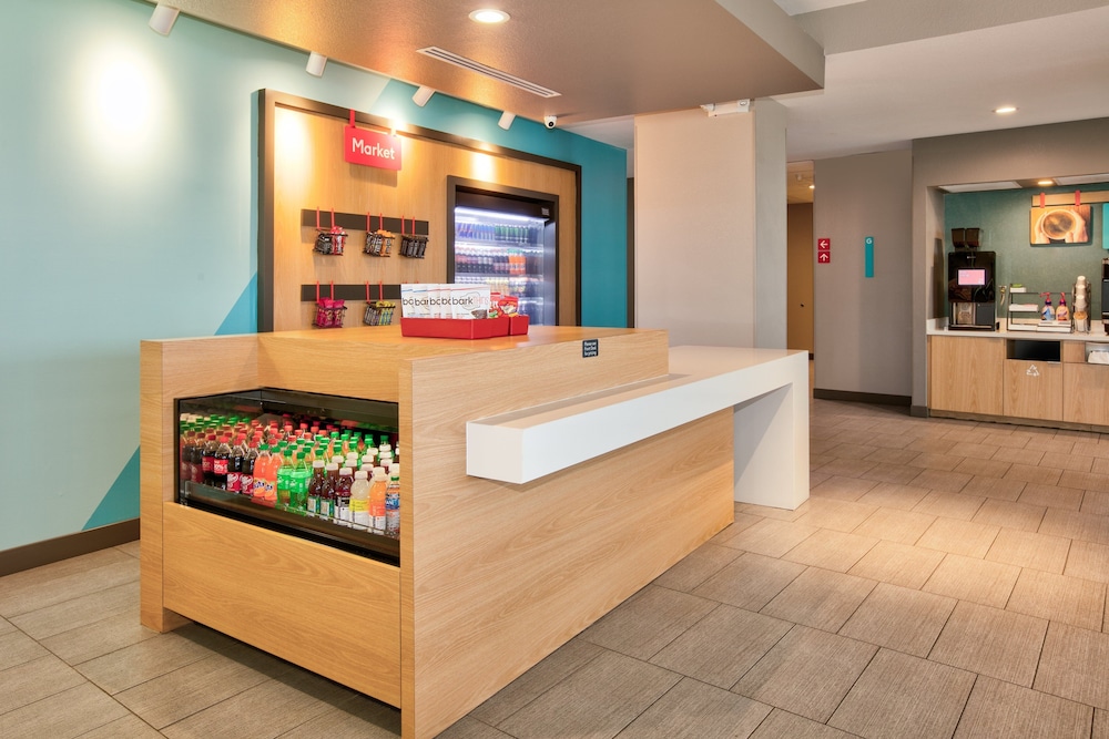 avid hotel Austin Tech Ridge by IHG - photo 29