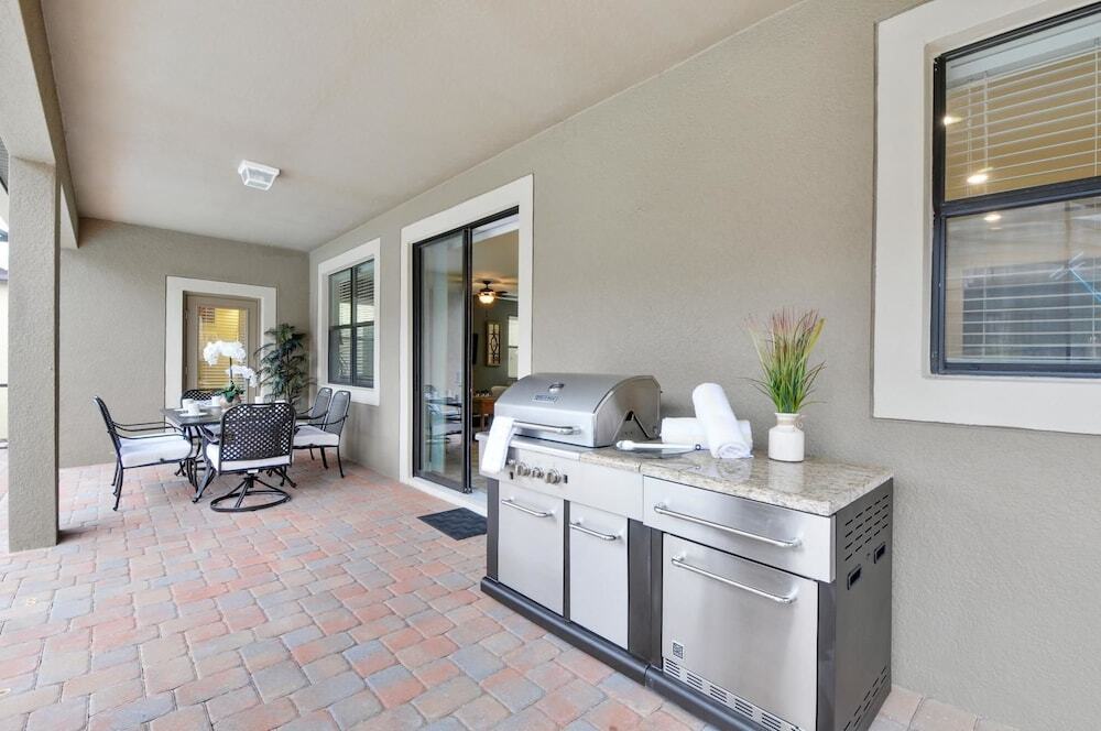 Championsgate Resort Platinum G16 Holiday Home - photo 15