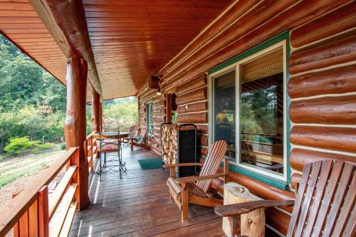 The Log Cabin — 4-Star Luxury Hotel in Stevenson, United States