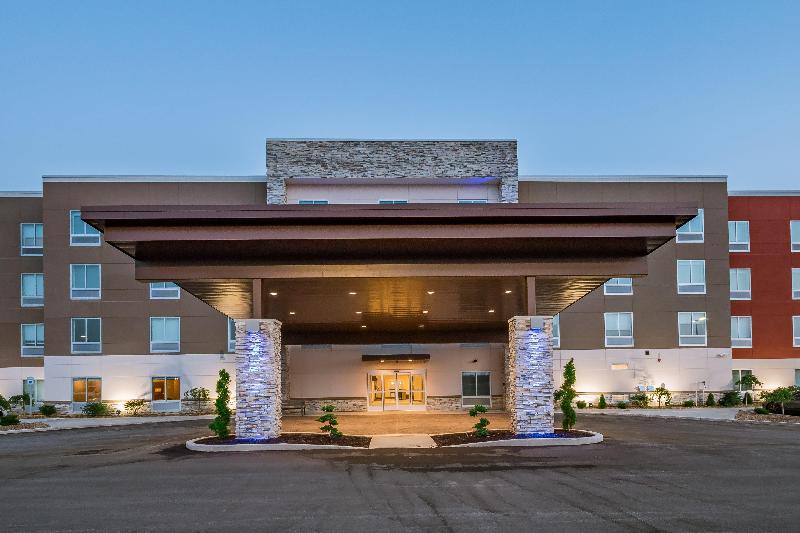 Holiday Inn Express Suites South Bend Casino IHG - photo 13