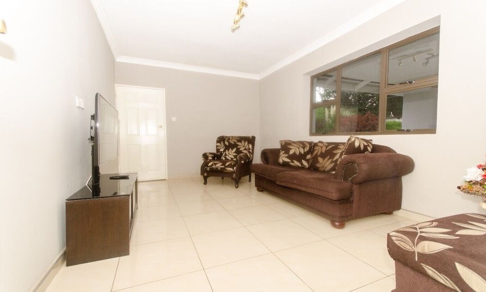 Sarum Lodge — Harare — photo 3