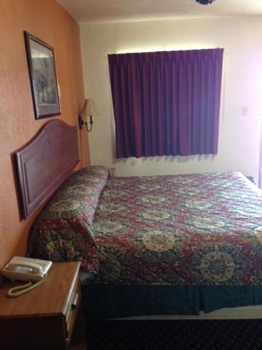 American Inn Tyler - photo 9