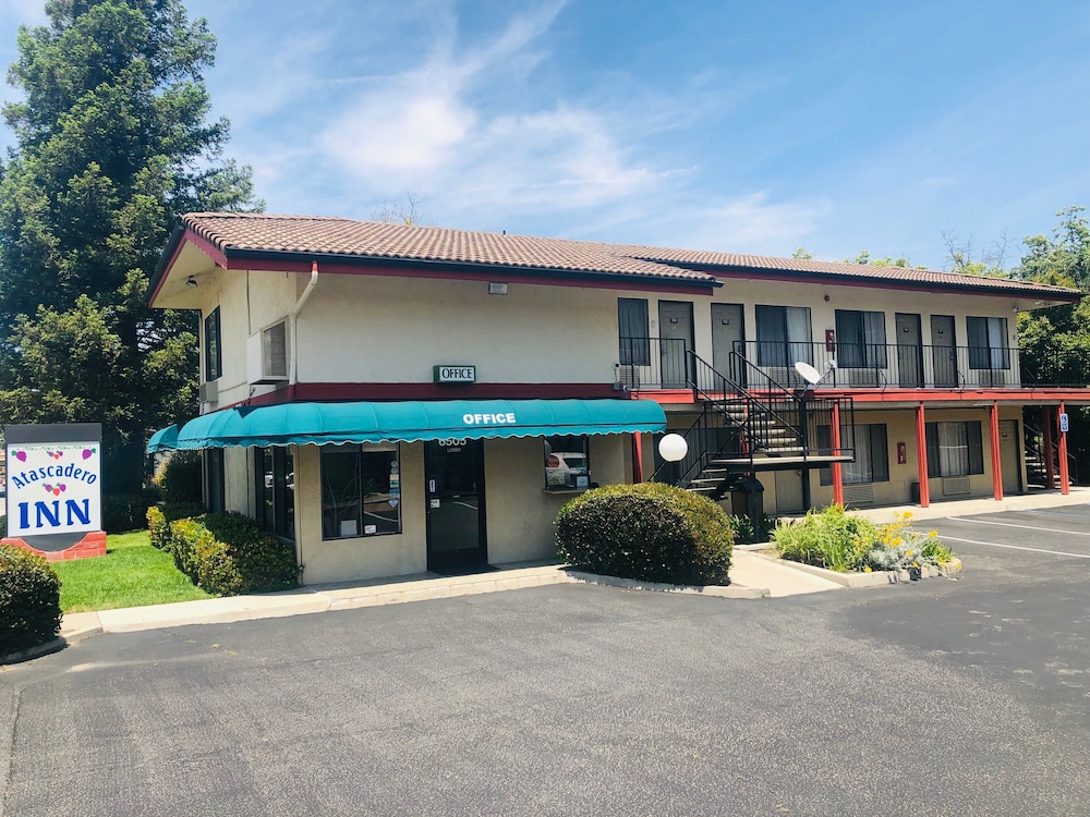 Atascadero Inn - photo 37