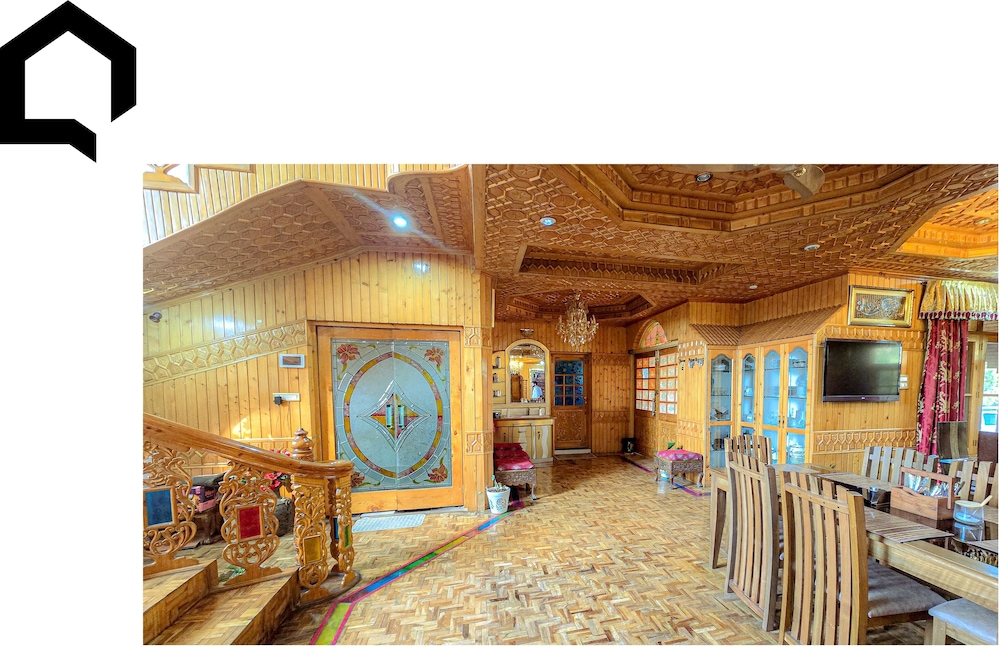Star Bukhara by COR - last minute hotel in Srinagar