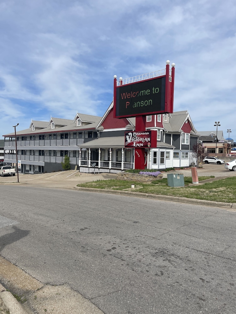 Branson Victorian Inn - photo 13