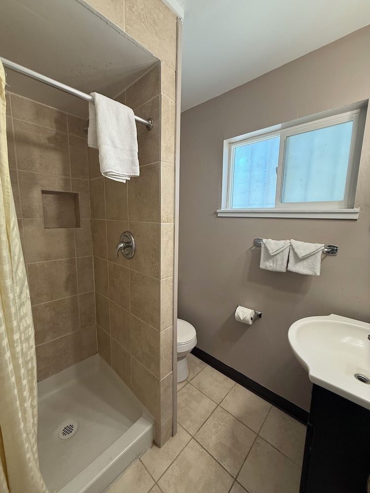 Tahoe Sands Inn - photo 40