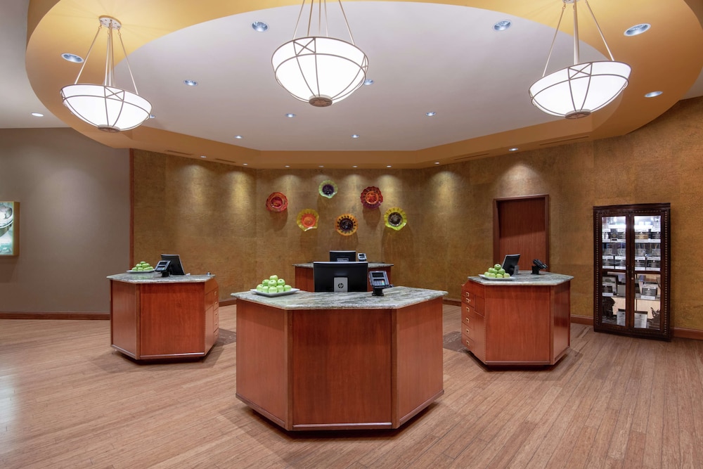 Embassy Suites Northwest Arkansas Hotel Spa & Convention - photo 7