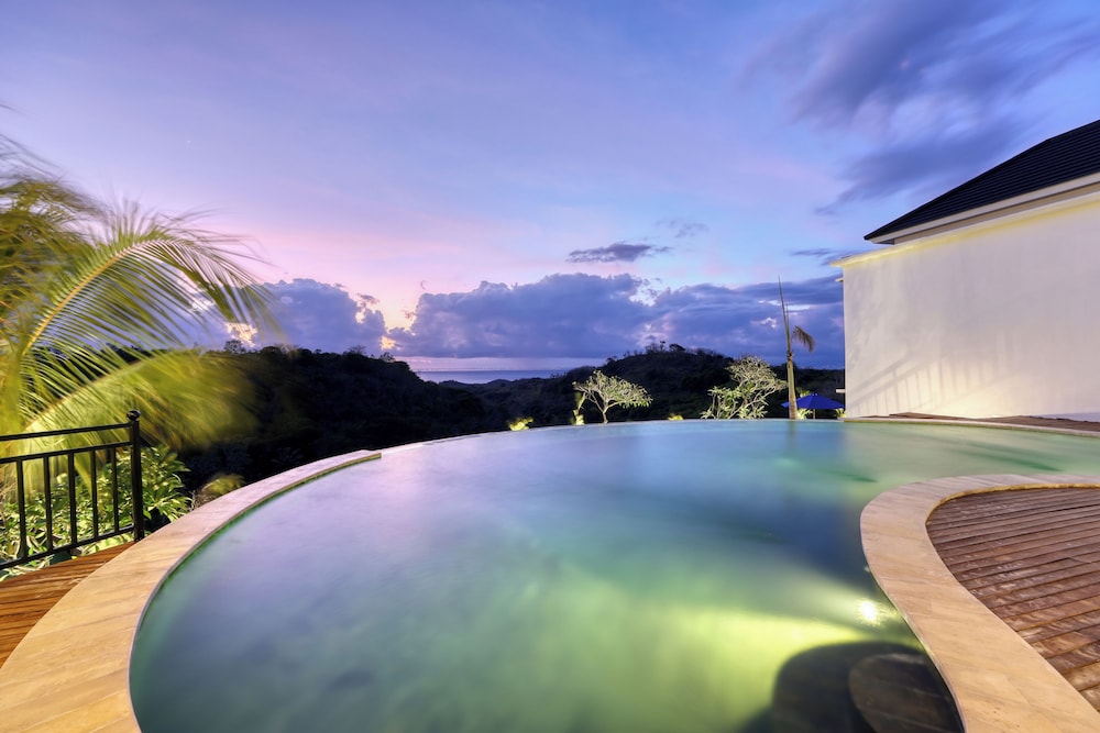 Kelingking Parama Resort - last minute hotel in Bali