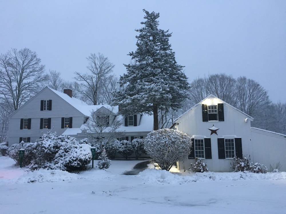 Spring Hill Inn - photo 37