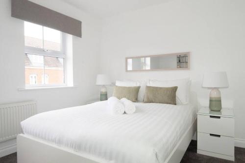 The Voyager Newly Furnished Home — 4-Star Luxury Hotel in Derby, United Kingdom