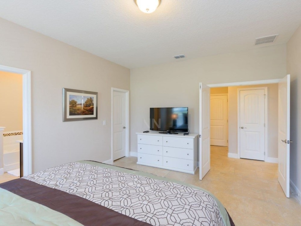 Fv61781 Solterra Resort 5 Bed 4.5 Baths Villa - photo 10