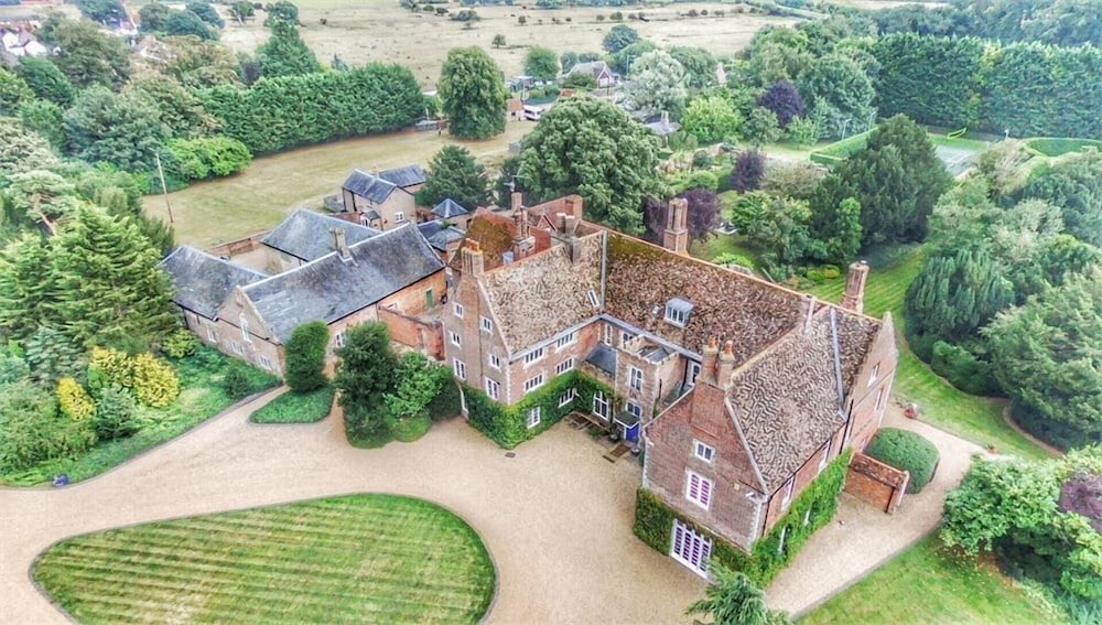 Hockwold Hall — 4-Star Luxury Hotel in Hockwold Cum Wilton, United Kingdom