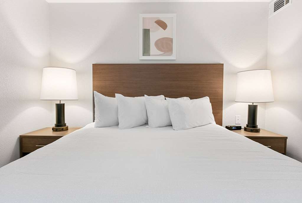 WaterWalk Extended Stay by Wyndham Atlanta Perimeter - photo 27