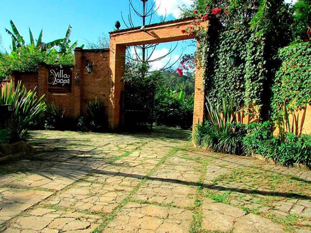 Pousada Villa 3 Lagos - carbon neutral hotel in Taubate