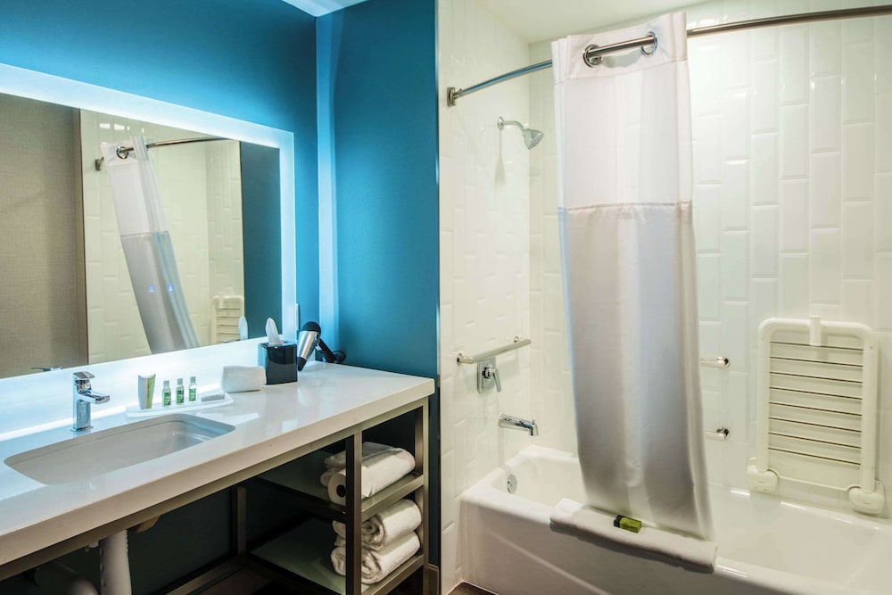 Cambria Hotel McAllen Convention Center - photo 28