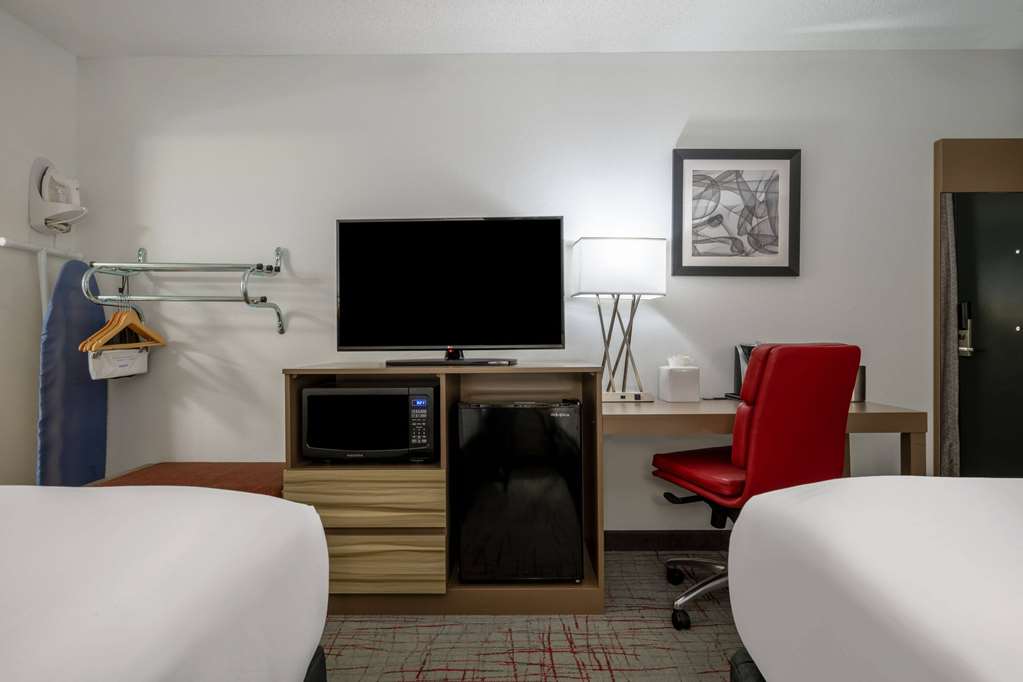 Wyndham Garden Columbia Ft. Jackson - photo 16
