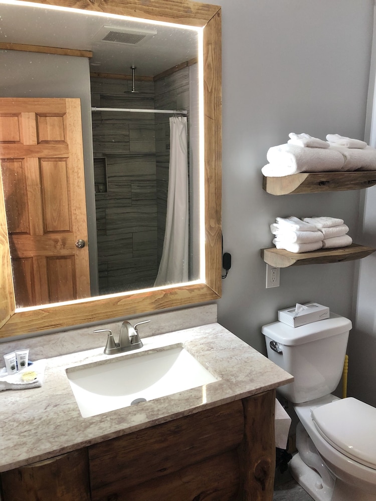 Tahoe Vistana Inn - photo 105