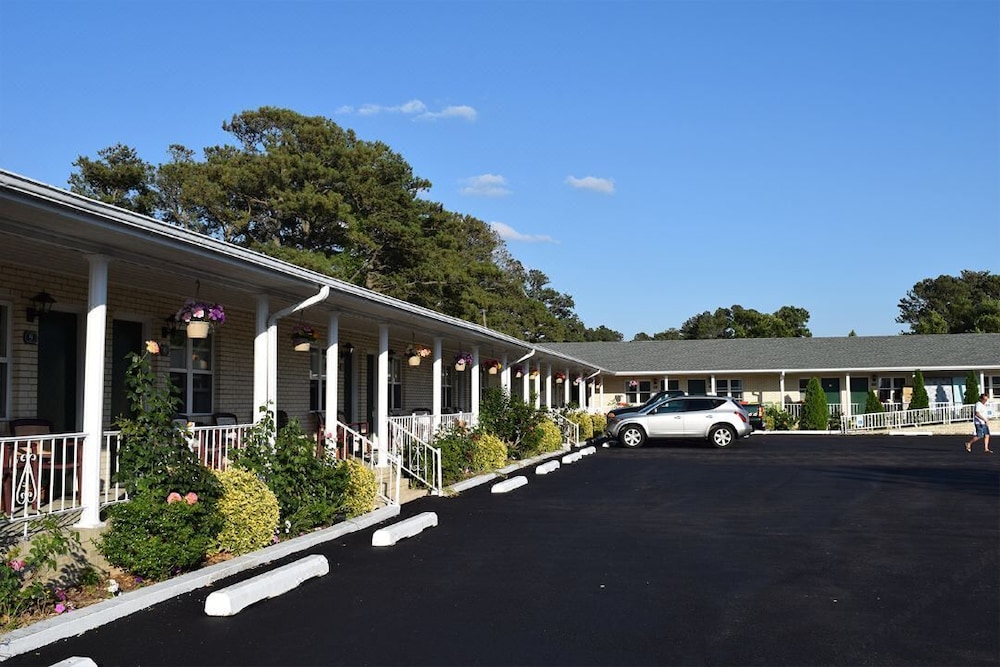 Birchwood Inn - photo 15