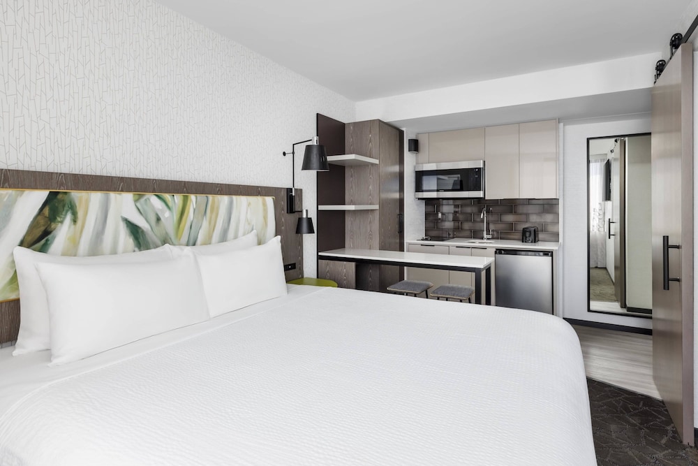 TownePlace Suites by Marriott New York Manhattan Chelsea - photo 9