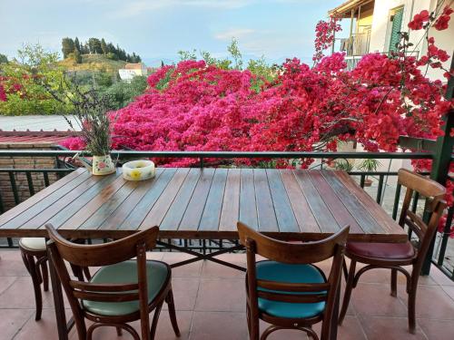 Kantouni Mezamor in Lefkimmi, Greece