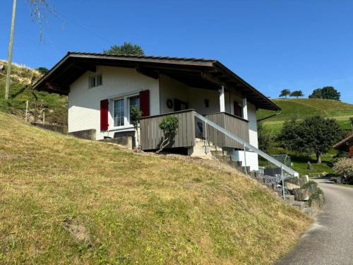 Ferienhaus im Naherholungsgebiet - carbon neutral hotel in Eriswil