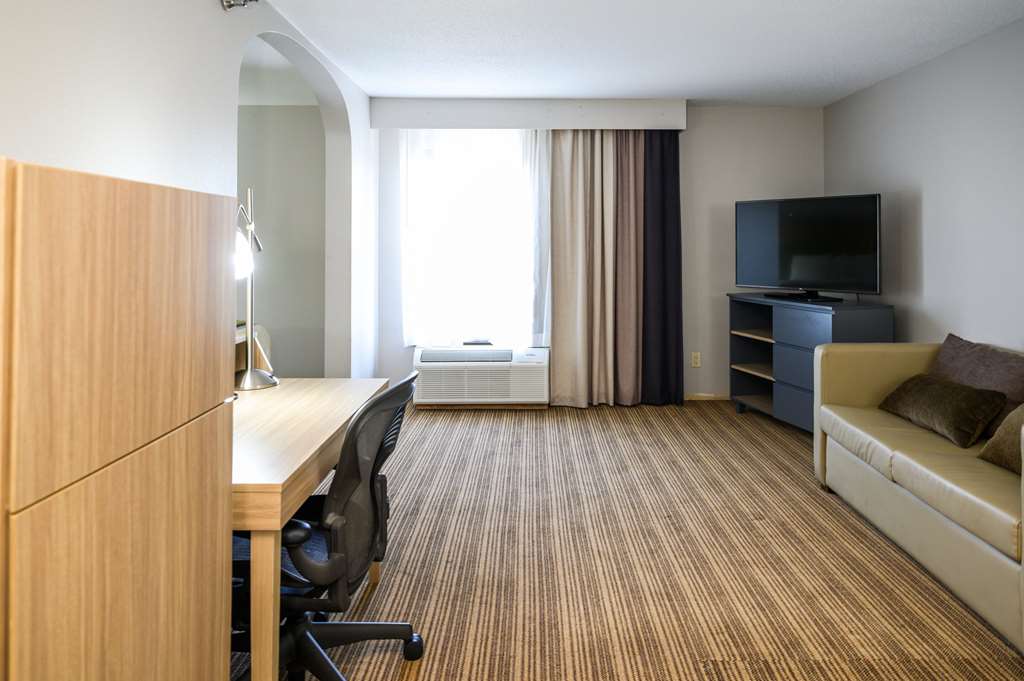 Country Inn & Suites by Radisson Greenfield IN - photo 18