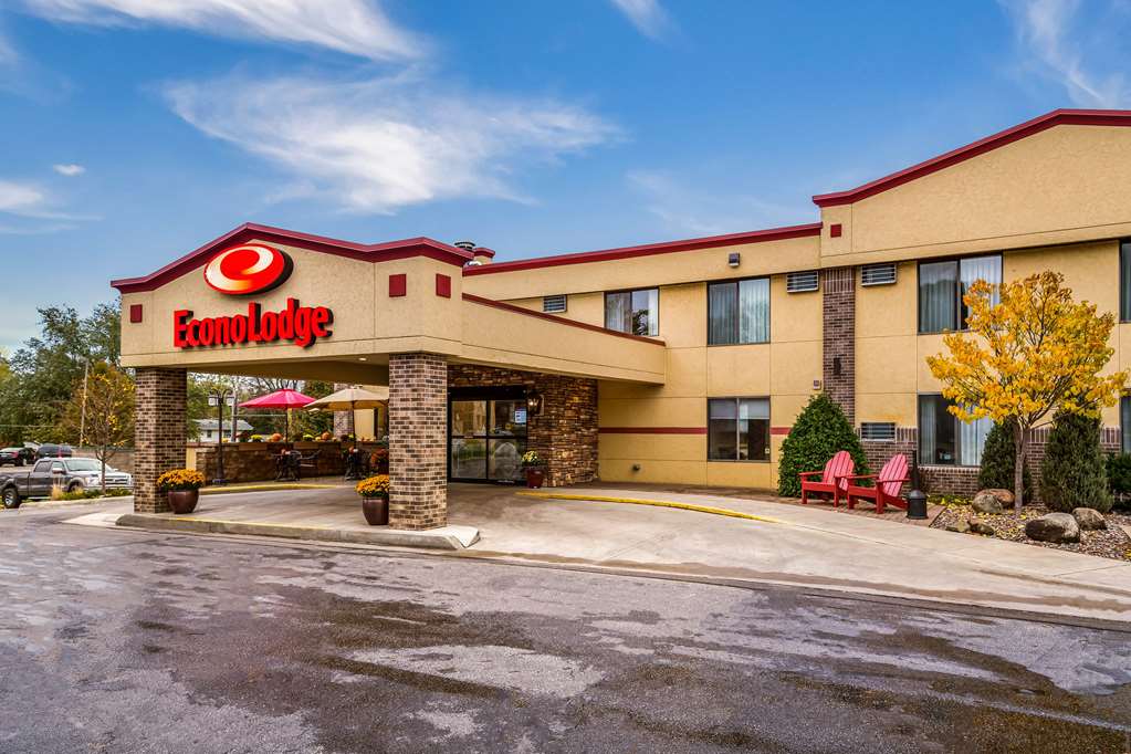 Econo Lodge Mayo Clinic Area — Rochester