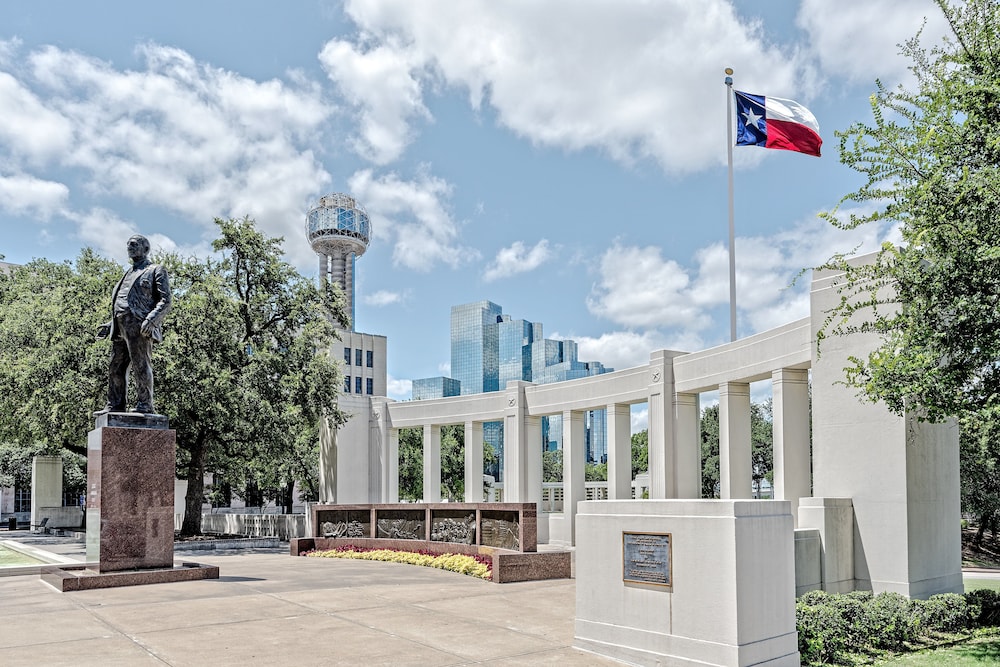 Hotel Indigo Dallas Downtown by IHG - photo 43