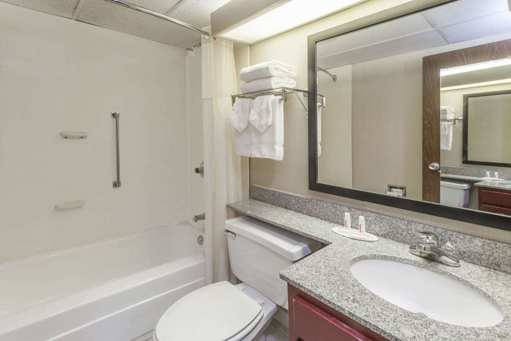 Baymont by Wyndham Michigan City - photo 8